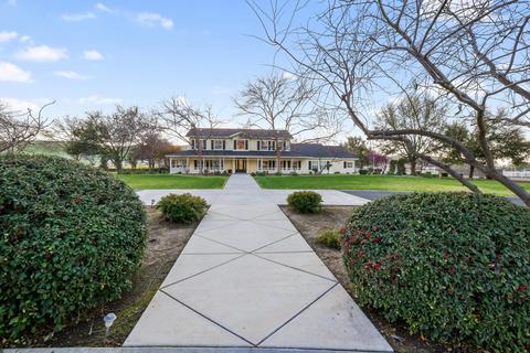 30923 Horse Dr, Exeter, CA 93221 photo 10