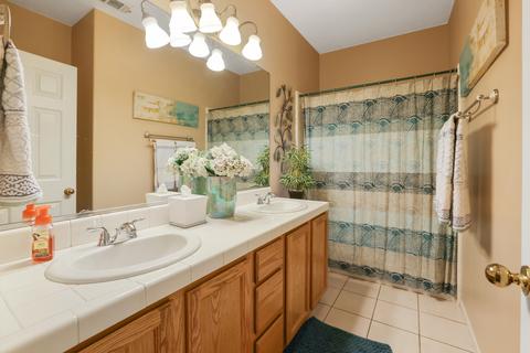 819 Willow Cir, Hanford, CA 93230 photo 28