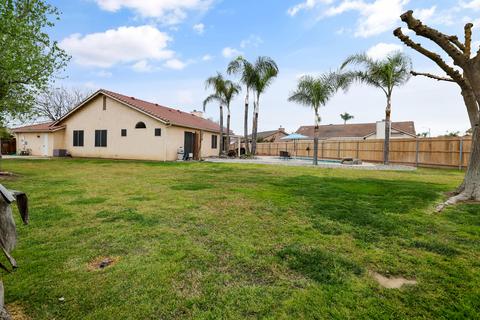 819 Willow Cir, Hanford, CA 93230 photo 42