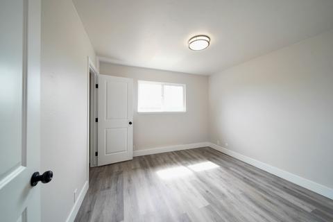 1461 E Birch Ave, Tulare, CA 93274 photo 8