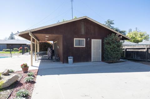 2020 E Vassar Dr, Visalia, CA 93292 photo 26