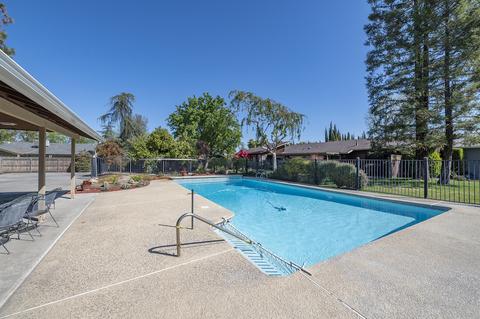 2020 E Vassar Dr, Visalia, CA 93292 photo 23