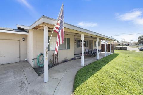 976 Avon Dr, Tulare, CA 93274 photo 3