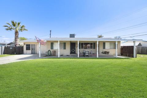 976 Avon Dr, Tulare, CA 93274 photo 2