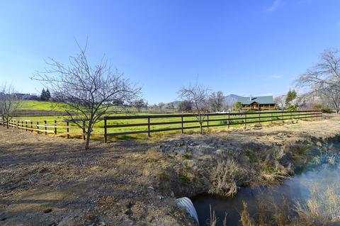 33572 Globe Dr, Springville, CA 93265 photo 86