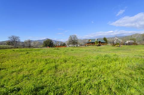 33572 Globe Dr, Springville, CA 93265 photo 67
