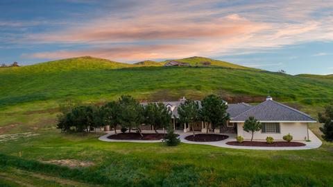 30108 Sierra Sunrise Dr, Exeter, CA 93221 photo 1