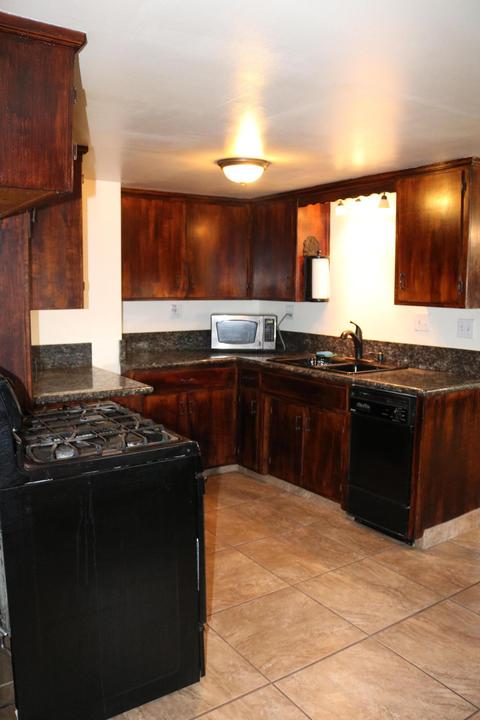 351 N C St, Exeter, CA 93221 photo 5