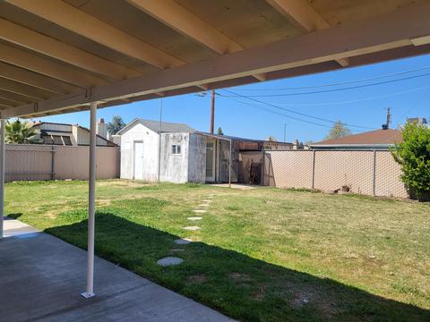 403 Beverly Dr, Clovis, CA 93612 photo 20
