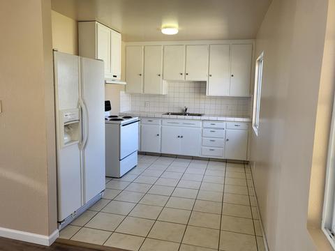 403 Beverly Dr, Clovis, CA 93612 photo 4