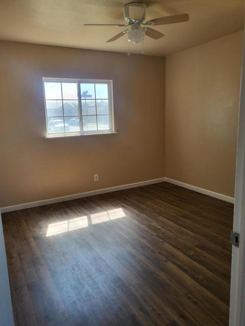 403 Beverly Dr, Clovis, CA 93612 photo 8