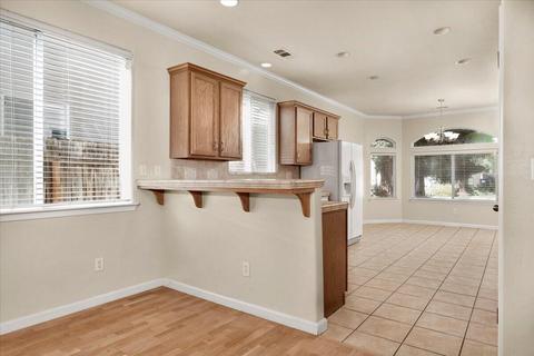 4031 E Center Ave, Visalia, CA 93292 photo 13