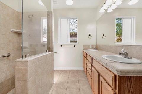 4031 E Center Ave, Visalia, CA 93292 photo 29