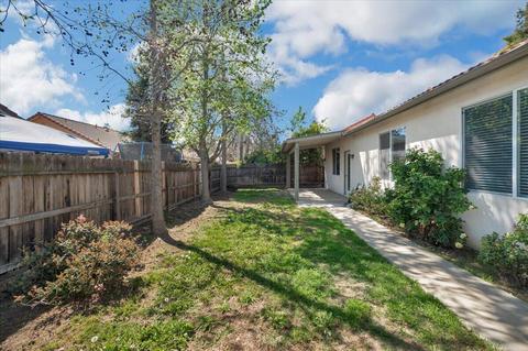 4031 E Center Ave, Visalia, CA 93292 photo 9