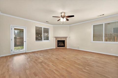 4031 E Center Ave, Visalia, CA 93292 photo 12