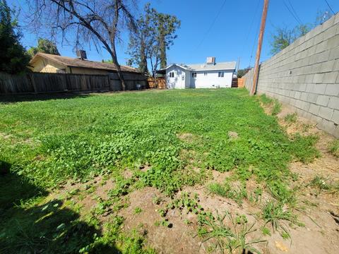 425 E Parker Ct, Visalia, CA 93291 photo 13