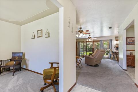 1925 E Mary Ave, Visalia, CA 93292 photo 12