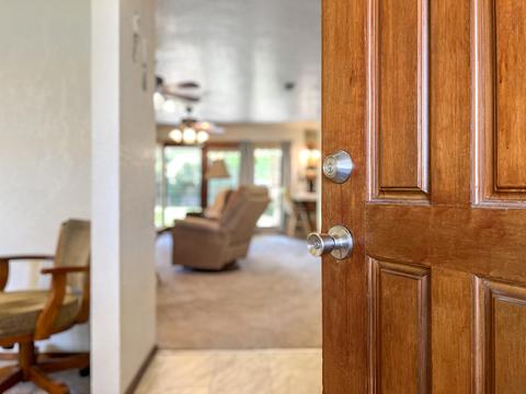 1925 E Mary Ave, Visalia, CA 93292 photo 8