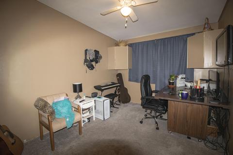 1001 E Noble Ave, Visalia, CA 93292 photo 11