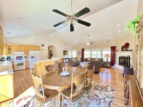 33500 Globe Dr, Springville, CA 93265 photo 10