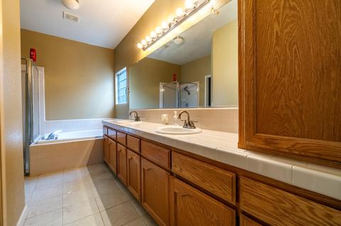 524 Mallard Ave, Lemoore, CA 93245 photo 23