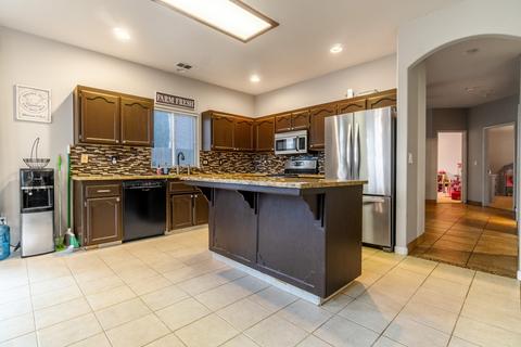 524 Mallard Ave, Lemoore, CA 93245 photo 9