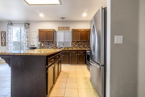 524 Mallard Ave, Lemoore, CA 93245 photo 11