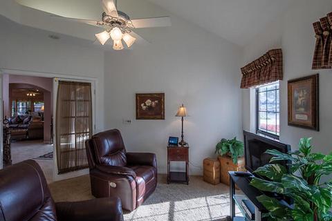 2638 E Harter Ct, Visalia, CA 93292 photo 14