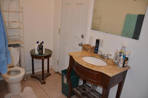 719 E Laurel Ave, Visalia, CA 93292 photo 24