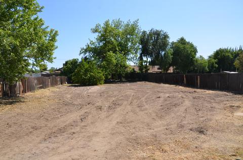 719 E Laurel Ave, Visalia, CA 93292 photo 32
