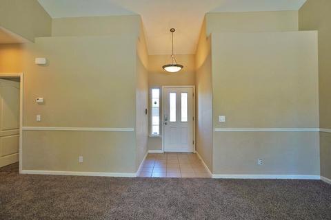 1129 Freedom Dr, Lemoore, CA 93245 photo 5
