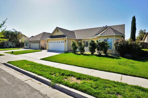 1129 Freedom Dr, Lemoore, CA 93245 photo 3
