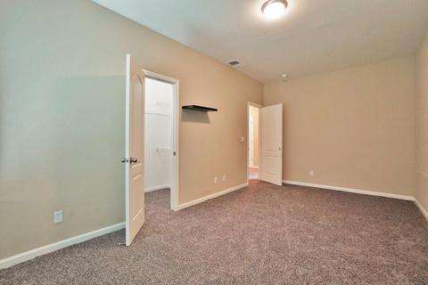 1129 Freedom Dr, Lemoore, CA 93245 photo 32
