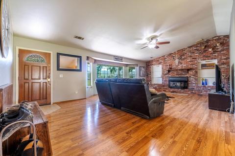 31898 Fritz Dr, Exeter, CA 93221 photo 6