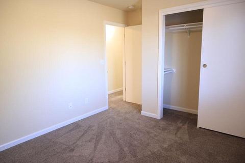 419 James Ave, Corcoran, CA 93212 photo 9