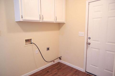 419 James Ave, Corcoran, CA 93212 photo 21