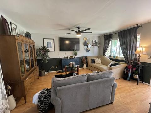 636 E Sonora Ave, Tulare, CA 93274 photo 5