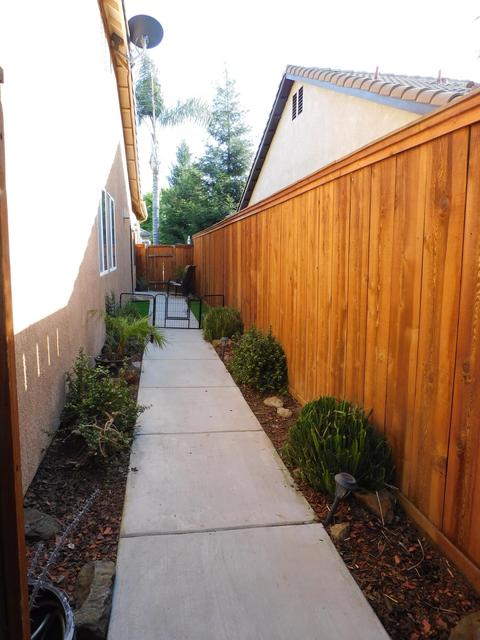 2748 E La Vida Ave, Visalia, CA 93292 photo 22