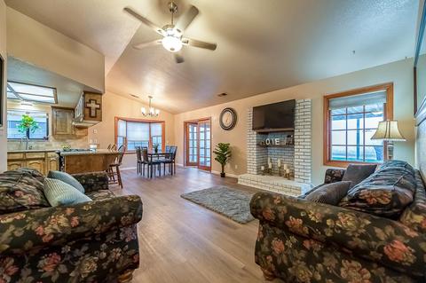 301 N Francis Ave, Exeter, CA 93221 photo 8