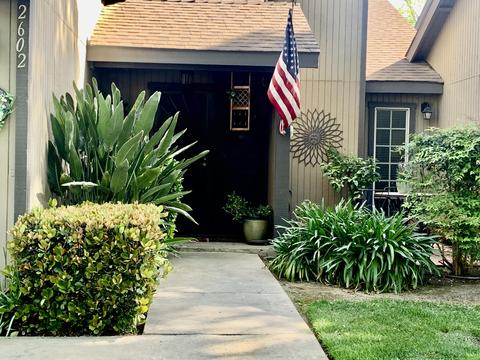 2602 E Tulare Ave, Visalia, CA 93292 photo 1