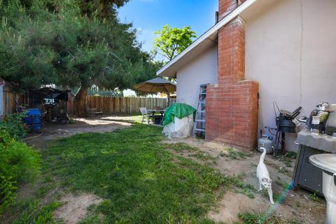 2517 S Memory St, Visalia, CA 93277 photo 22