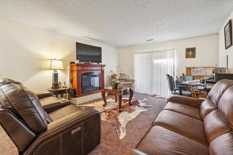 2517 S Memory St, Visalia, CA 93277 photo 7