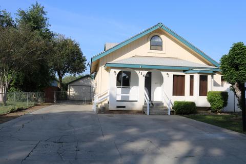 316 N C St, Exeter, CA 93221 photo 1