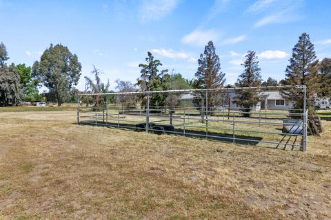 31926 Fritz Dr, Exeter, CA 93221 photo 21