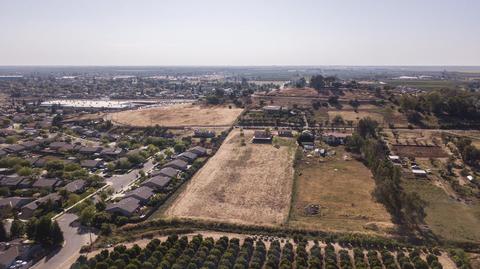 1148 N Harvard Ave, Lindsay, CA 93247 photo 8