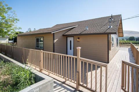 1148 N Harvard Ave, Lindsay, CA 93247 photo 3