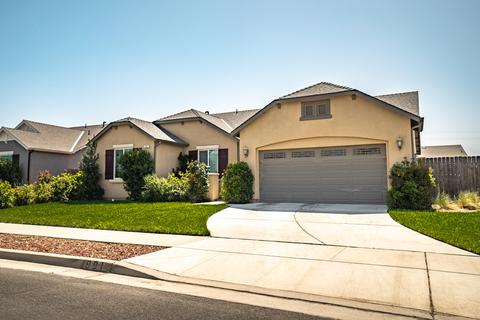 991 Heirloom Way, Lemoore, CA 93245 photo 2