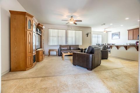 991 Heirloom Way, Lemoore, CA 93245 photo 8
