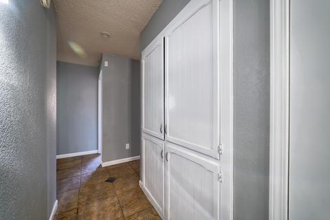 1164 Ashland Dr, Lemoore, CA 93245 photo 4