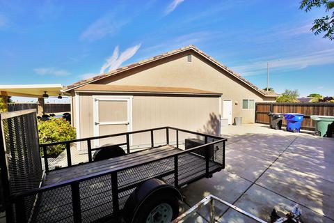 788 Crescent Ct, Lemoore, CA 93245 photo 80